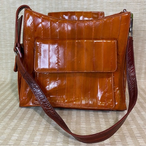 Lee Sands Handbags - Vintage Lee Sands EEL Skin Shoulder Purse Snap Button Closure Brown Orange